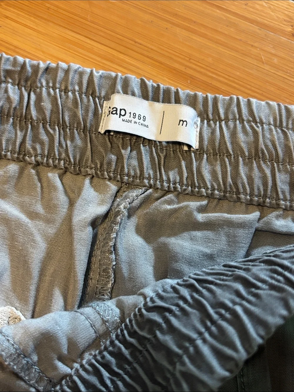 GAP NWT Gray Drawstring Jogger Pants